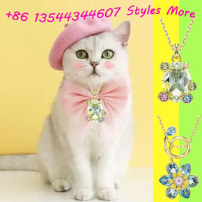 Cat accessories 2025 Popular Austrian crystal jewelry green light luxury pendant necklace small luxury ladies romantic gift